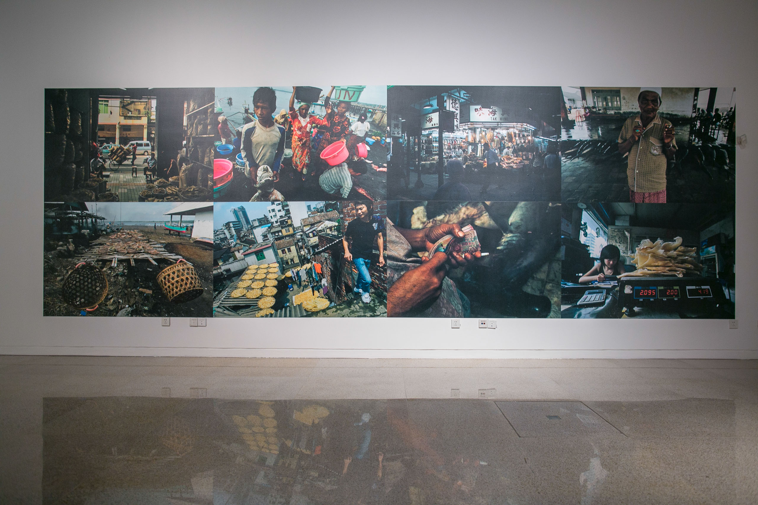 梁永光，《丰收》，100x80cm，图片记录，2010