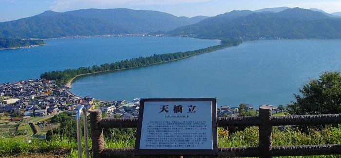 日本有一种文化传统叫做“西湖憧憬”