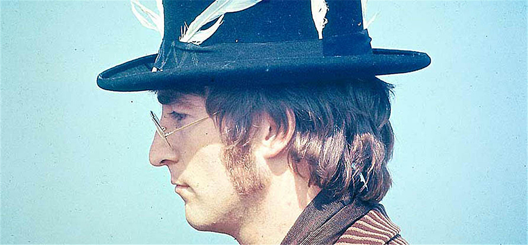约翰列侬一缕头发保存49年拍卖3.5万美金_拍