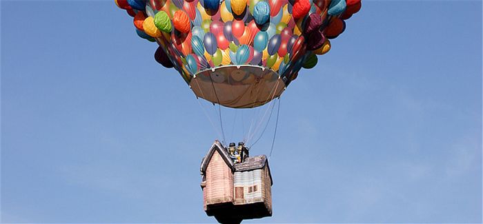 影迷们快去朝圣 澳洲的天空出现了真实《Up》热气球