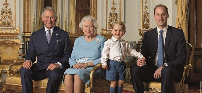 英女王庆生 四世同堂照变邮票俘获全英国人的心 