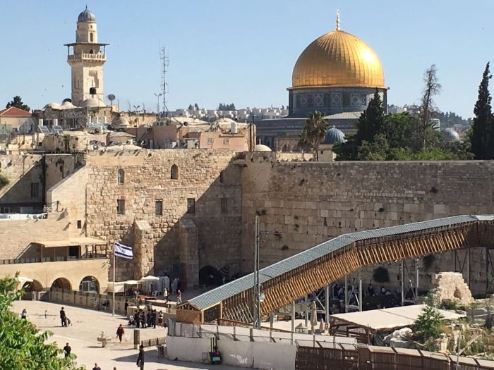 耶路撒冷圣殿山上的哭墙与阿克萨清真寺