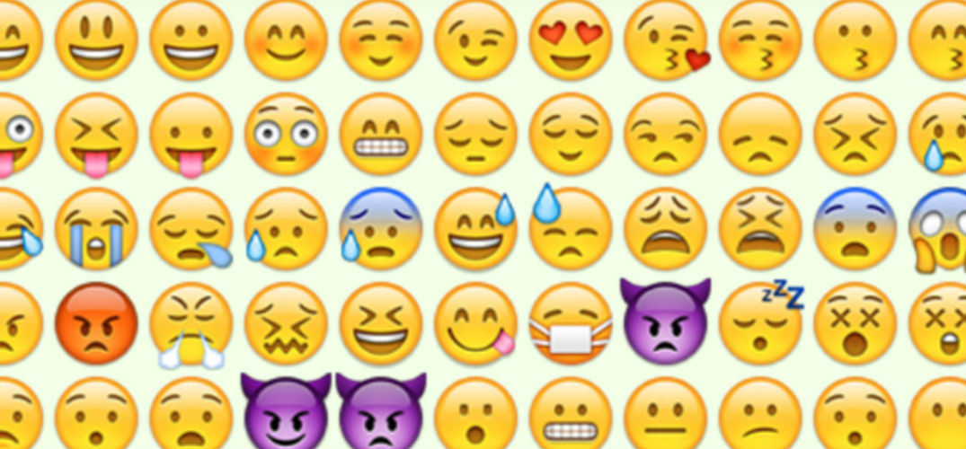 苹 果 的 emoji 表 情 十 岁 了.