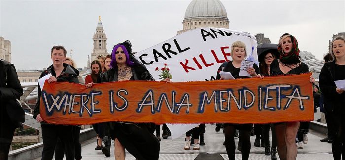 “安娜·蒙蒂埃塔在哪里？”泰特现代美术馆展品遭抗议