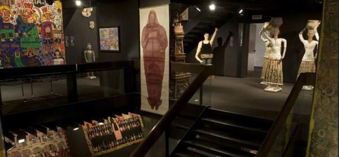 英国首家素人艺术商业画廊正式运营