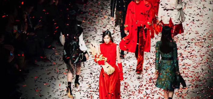 中国国际时装周为何破天荒离京办闭幕秀
