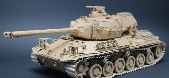 日本艺术家用纸箱造3D坦克模型_设计_生活方