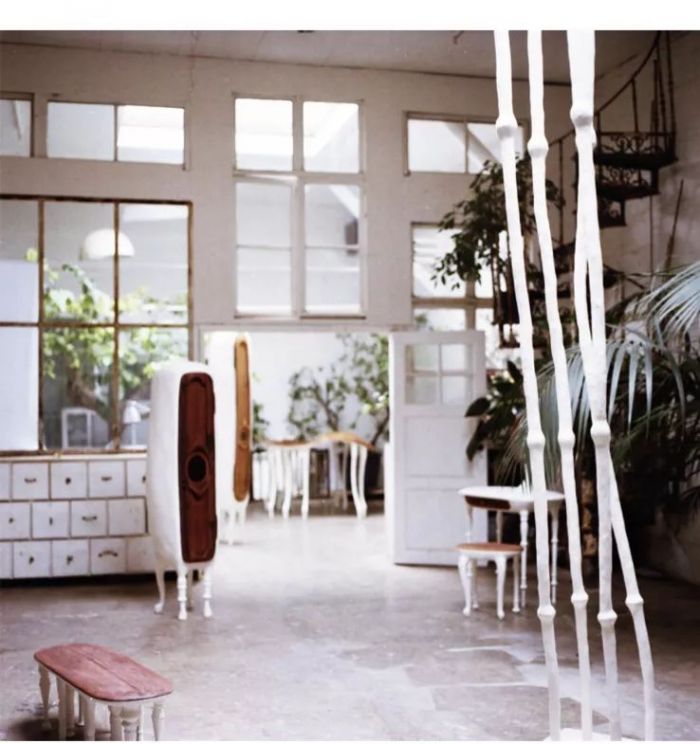 家具的侘寂与蒂姆 波顿风 设计 生活方式 凤凰艺术