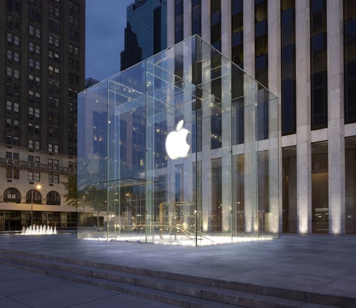 Apple Store 里比手机更值得看的“硬件”