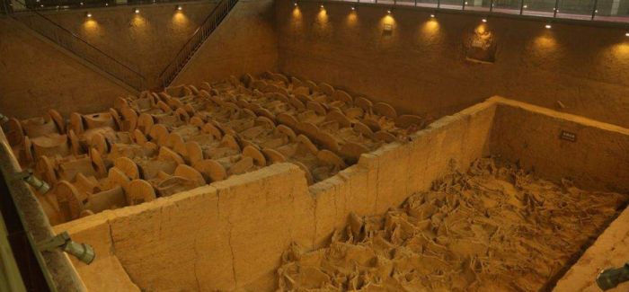 晋国博物馆内的车马坑早秦始皇陵车马坑600年