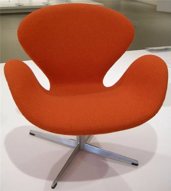 设计:阿恩·雅各布森 arne jacobsen