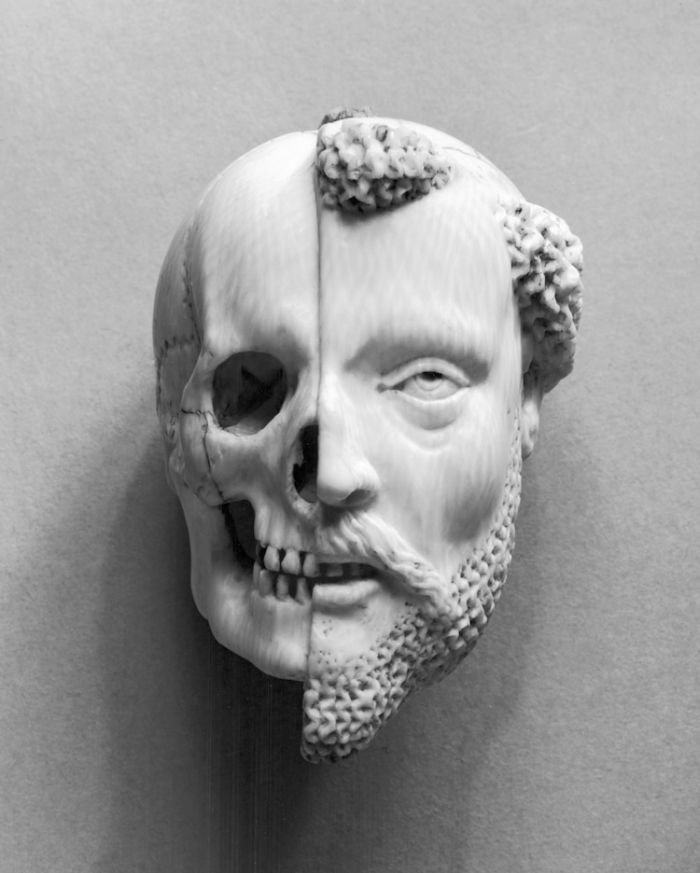 Memento-Mori-French-Pendant-with-a-Monk-and-Death-Walters