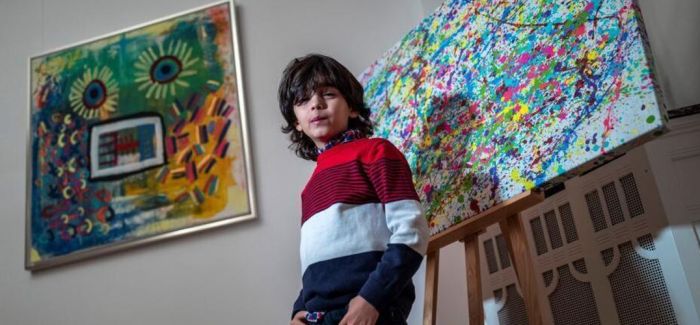 7岁画童与毕加索相提并论 一幅画卖1.1万欧元
