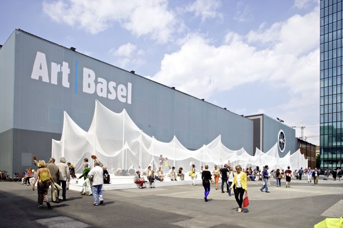 9064-art-basel-2015-reports-flurry-of-sales-on-vip-opening-day