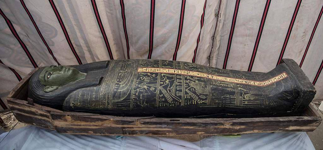 埃及考古队发现2500年前木乃伊 | 一周艺事