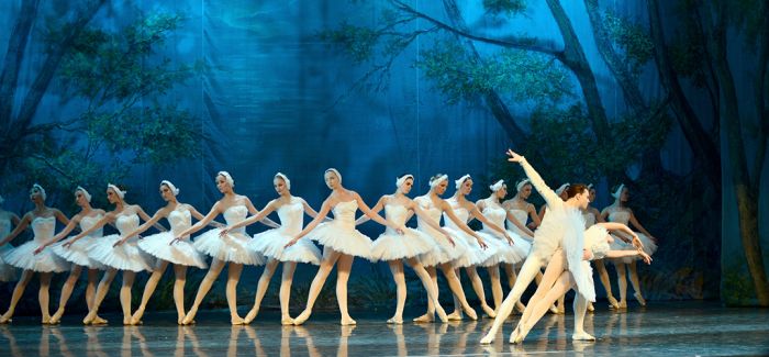 在芭蕾舞中窥探俄罗斯的民族文化