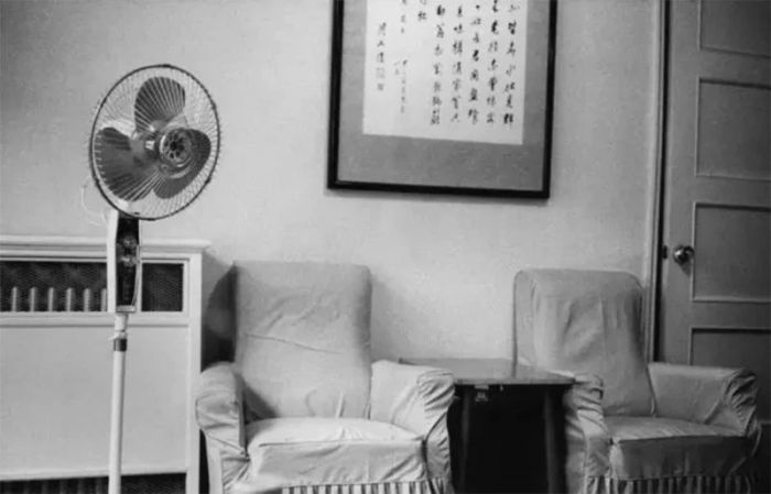 ▲ China.shanghai.1985，马格南摄影师雷蒙·德巴东（Raymond Depardon）